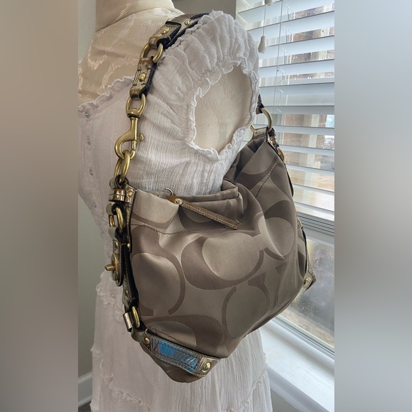 Coach Carly Signature C Hobo Bag Tan & Brown Canvas Gold Tone Hardware - Picture 12 of 16